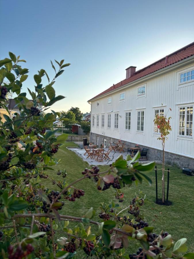 Crusellska Vandrarhemmet 斯特伦斯塔德 外观 照片